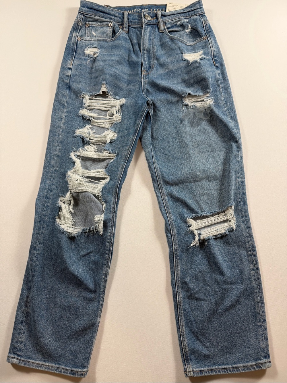 American Eagle Highest Rise 90s Boyfriend Jeans Distressed Medium Wash NWT